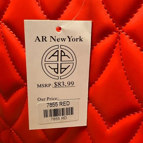 Red Quilted Women's Bag - Picture 2 of 7